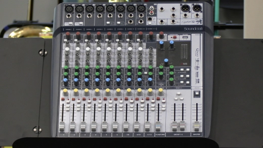 Soundcraft - SIGNATURE 12